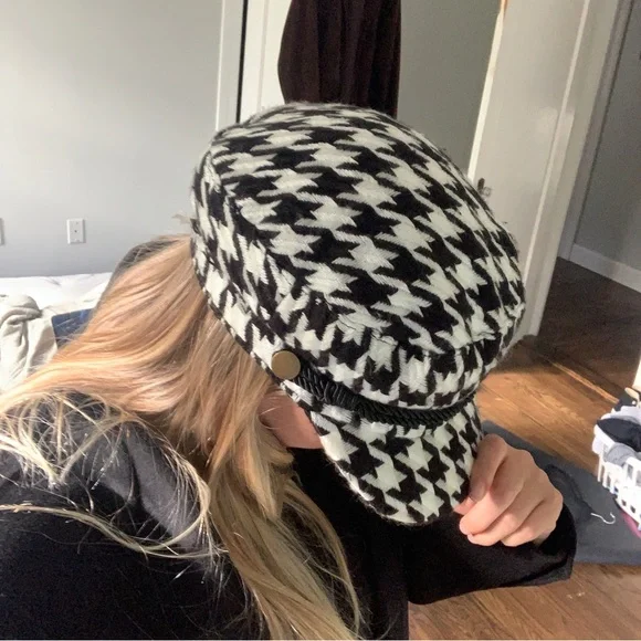 Hounds tooth paigeboy cap - Picture 4 of 11